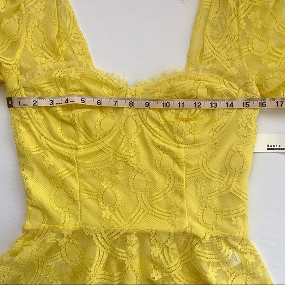 SOLD NWT Haute Monde Yellow Lace Bustier Corset Top - Picture 7 of 9